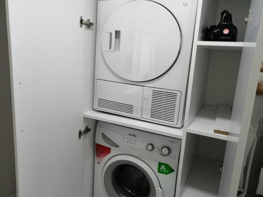 Sisli Apartment, 2 Bedrooms, 250 M Metro, New Modern Residence Κωνσταντινούπολη Εξωτερικό φωτογραφία